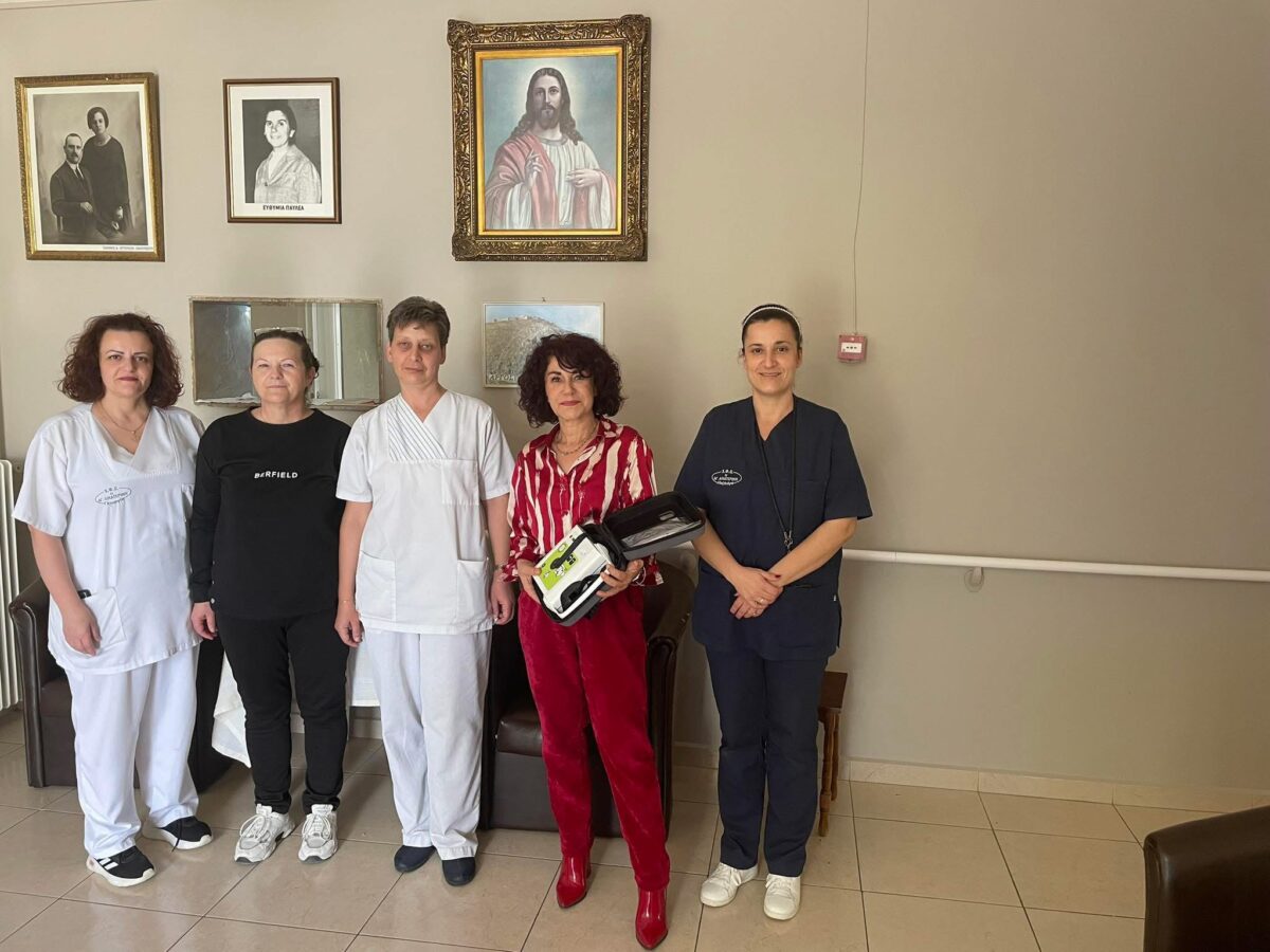 Προμήθεια απινιδωτή